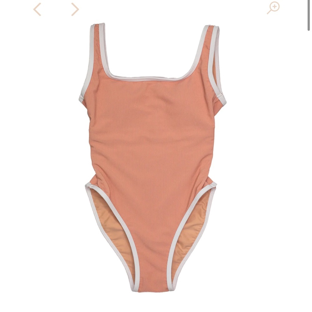 Lainsnow Blush One Piece